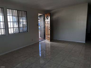 Main picture of 620 E Saxon Ave
