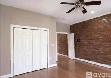 Main picture of 809 Whitelock St