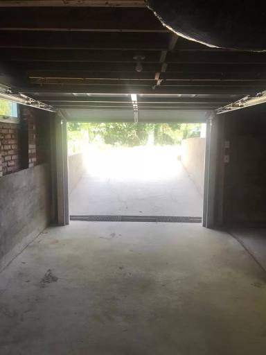 Main picture of 306 West Ave