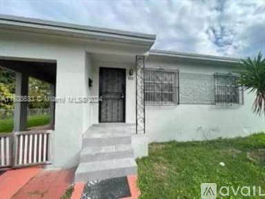 Main picture of 2921 NW 21st Ave