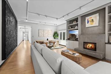 Main picture of 816 N La Jolla Ave