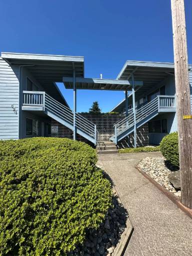 Main picture of 624 W Cedar St