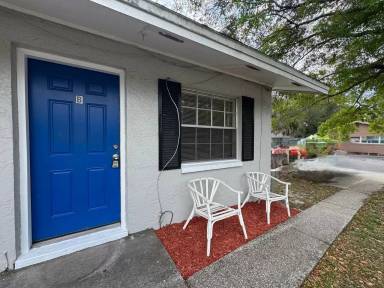 Main picture of 10015 N Aster Ave
