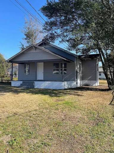 Main picture of 313 SW Jackson Ave