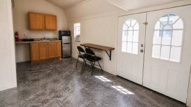 Main picture of 35 Roy Ave