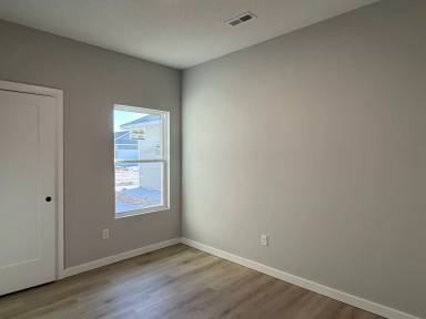 Main picture of 5469 N Briskbay Ct