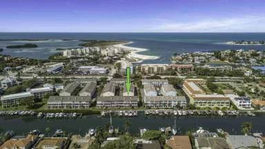 Main picture of 1109 Pinellas Bayway S