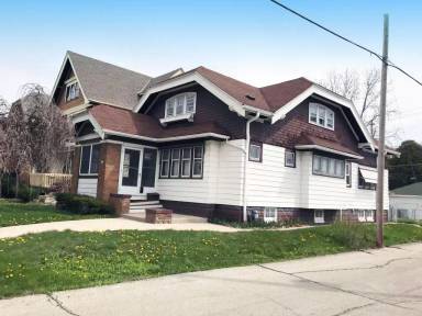 Main picture of 2718 N 51st St