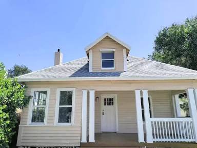 Main picture of 204 N M St