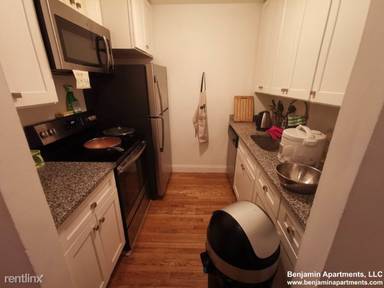 Main picture of 772 Columbus Ave
