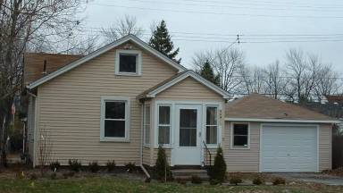 Main picture of 69 Eastman St