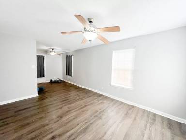 Main picture of 260 Hugh Hunter Rd