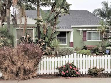 Main picture of 7906 Airlane Ave