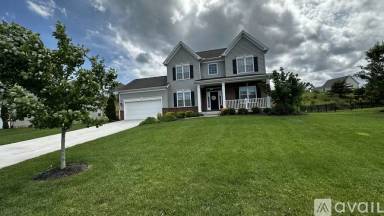 Main picture of 410 Heartwood Xing