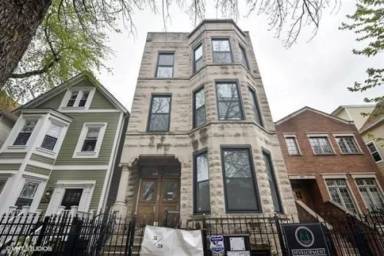 Main picture of 1719 N Maplewood Ave