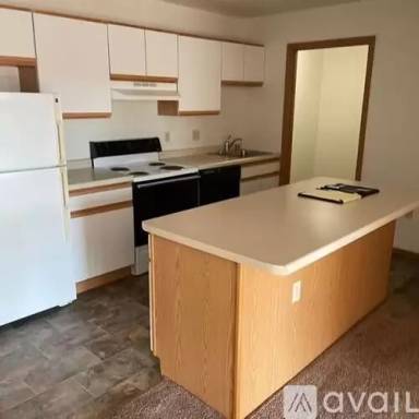 Main picture of 621 Amy Dr
