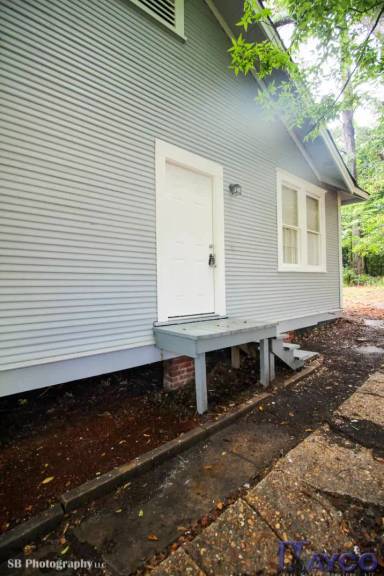 Main picture of 1054 Wilkinson St