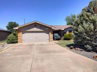 Main picture of 3217 Cheyenne Dr