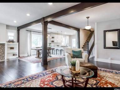 Main picture of 479 E Harvard Ave