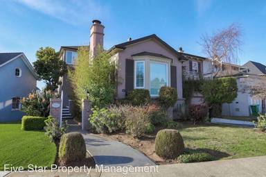 Main picture of 41 Lagunitas Dr