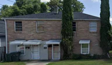 Main picture of 1702 Heidt St