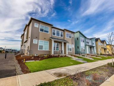 Main picture of 3675 SW 209th Ave