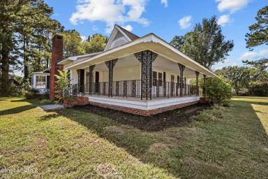Main picture of 2745 S NC 41 50 Hwy