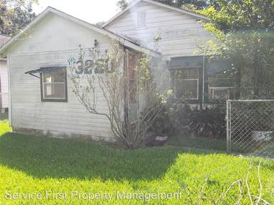 Main picture of 3220 Creston Dr