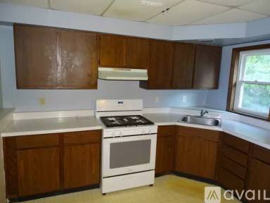 Main picture of 809 College Ave