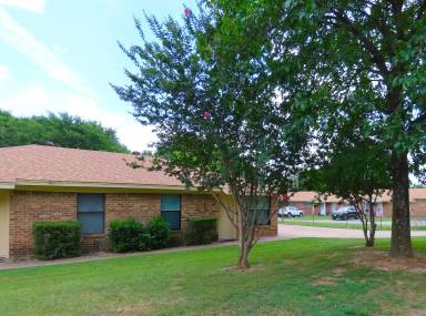 Main picture of 203 Memory Ln