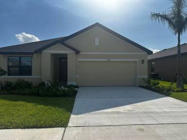 Main picture of 9802 SW Triton Way