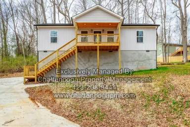 Main picture of 3612 Parkway Dr
