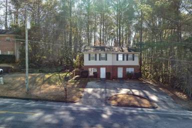 Main picture of 520 E University Dr