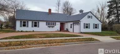 Main picture of 2815 Lanark Rd