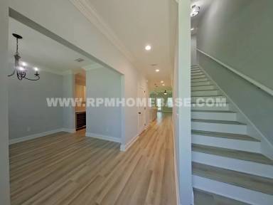 Main picture of 58 4th St
