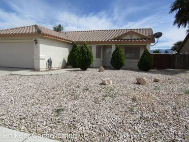 Main picture of 694 Prosperity Ln