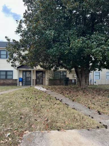 Main picture of 341 Autumn Ln