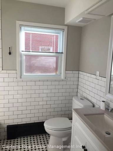 Main picture of 1201 S Midvale Blvd