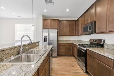 Main picture of 2218 Water Canyon Dr