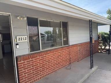 Main picture of 2212 Oregon Ave
