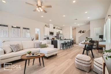 Main picture of 33138 Willow Heights Ln