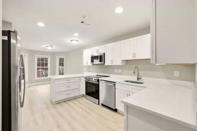 Main picture of 1753 W St SE
