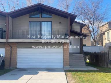 Main picture of 4722 S Xanadu Cir
