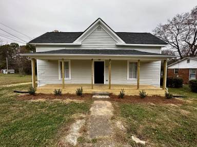 Main picture of 213 Irma Ave