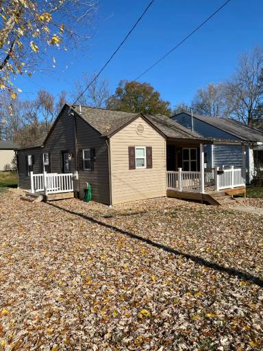 Main picture of 822 Carson St