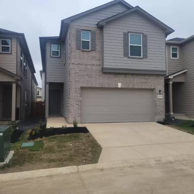 Main picture of Villas at Presidio