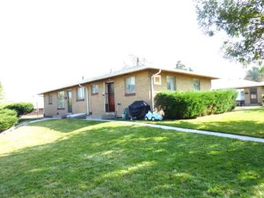 Main picture of 614 S Pecos St