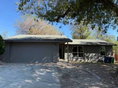 Main picture of 2528 Chaparral Trl
