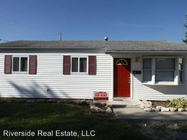 Main picture of 30 Saint Gregory Dr