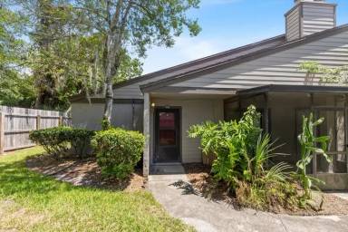 Main picture of Beauclerc Lakes Condominiums